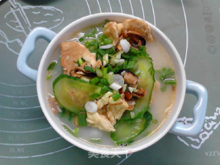 Mussels Cucumber Egg Soup recipe