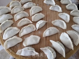 Pork Celery Dumplings recipe