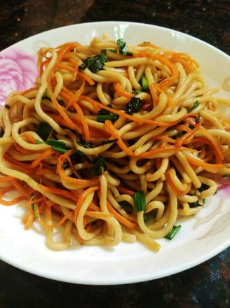Fried Noodles with Carrots