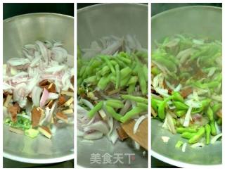 Stir-fried Onion and Beans recipe