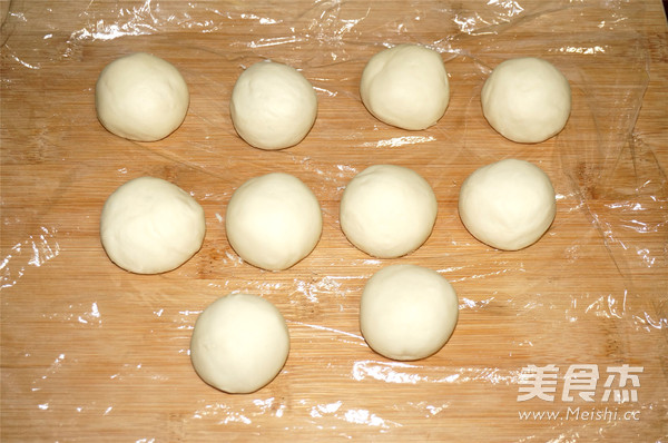 Homemade Custard Buns recipe