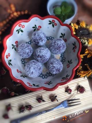 Coconut Purple Sweet Potato Balls recipe