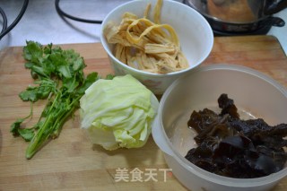 Antihypertensive Salad-【yuba and Fungus Mixed with Cabbage】 recipe