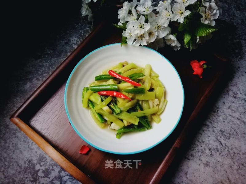 Stir-fried Eggplant Strips with Green and Red Peppers recipe