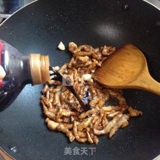 Shredded Pork in Huayangjing Sauce recipe