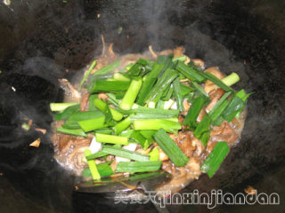 Stir-fried Pork with Matsutake recipe