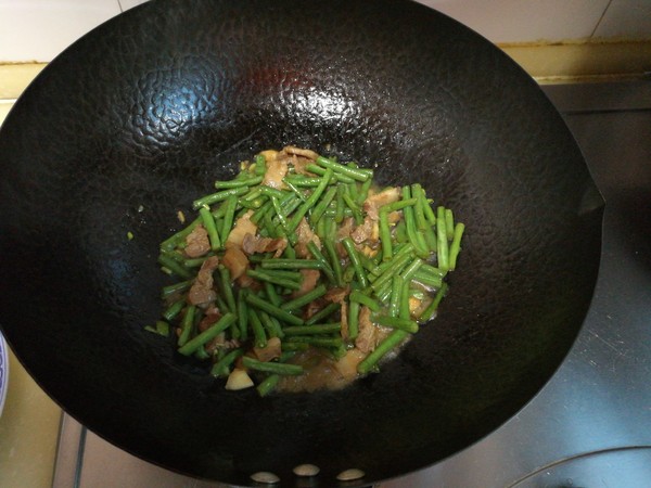 Stir-fried Long Beans with Twice Cooked Pork recipe