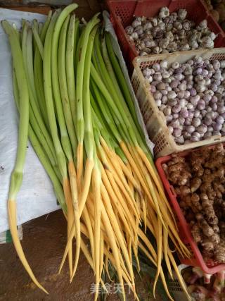 Stir-fried Taro Flowers recipe