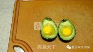 #aca烤明星大赛# The Most In-line Weight-loss and Healthy Meal-baked Egg with Avocado recipe