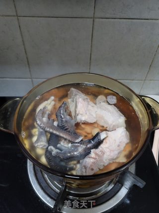 Poria Cocos Pork Ribs and Chicken Feet Soup recipe