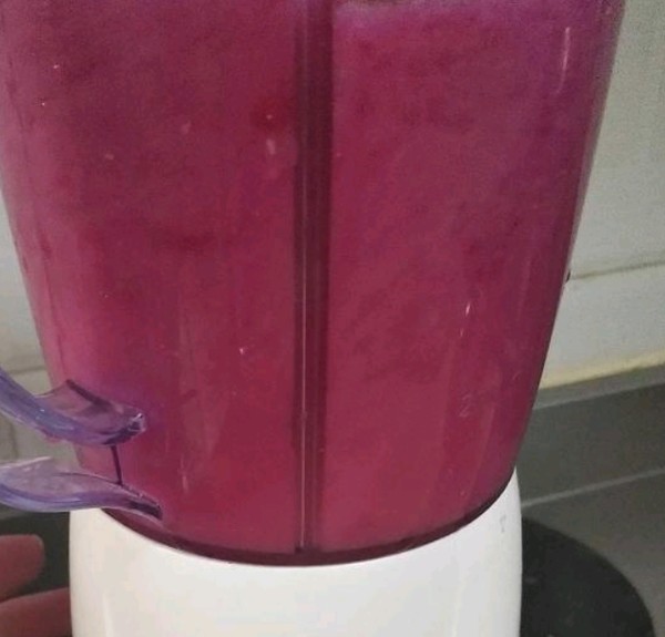 Red Dragon Fruit Grape Juice recipe