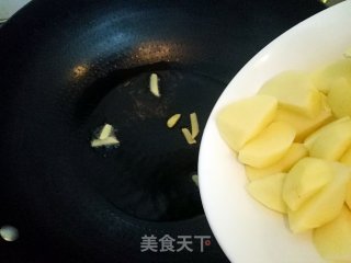 Potato and Bean Noodles recipe