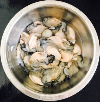 Oyster Loofah Soup recipe