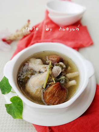 Houttuynia Stewed Chicken Soup recipe