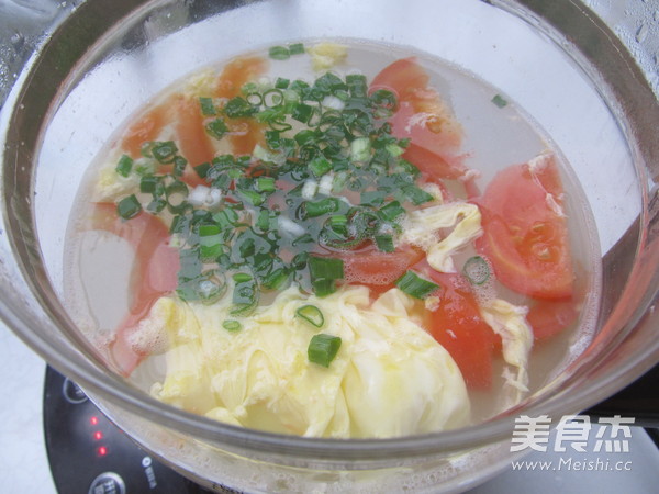 Tomato Egg Noodle Soup recipe