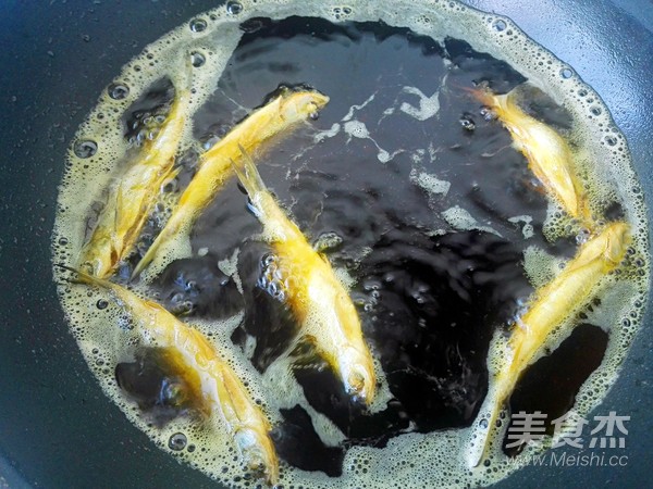 Fried Small Fish recipe