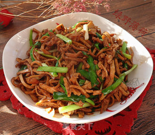 Stir-fried Leek with Fragrant Pork recipe