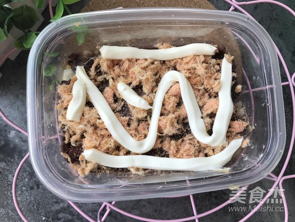 Taro Mashed Mochi and Pork Floss Bento recipe