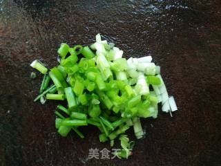 Stir-fried Hor Fun with Chopped Green Onion and Egg recipe