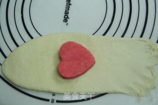 Make A Super Warm Heart for Your Family-love Cake Toast recipe