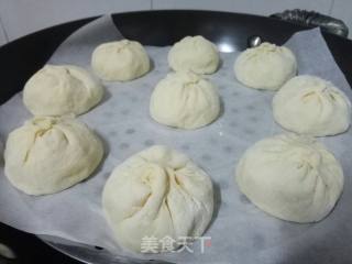 Pork Bun with Mushrooms recipe