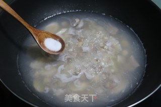 Poria Ding, Lotus Seed and Barley Soup recipe