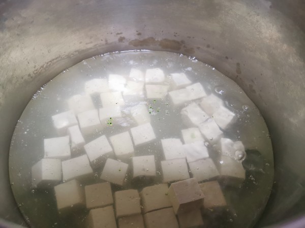 Sauce-flavored Minced Pork Tofu recipe