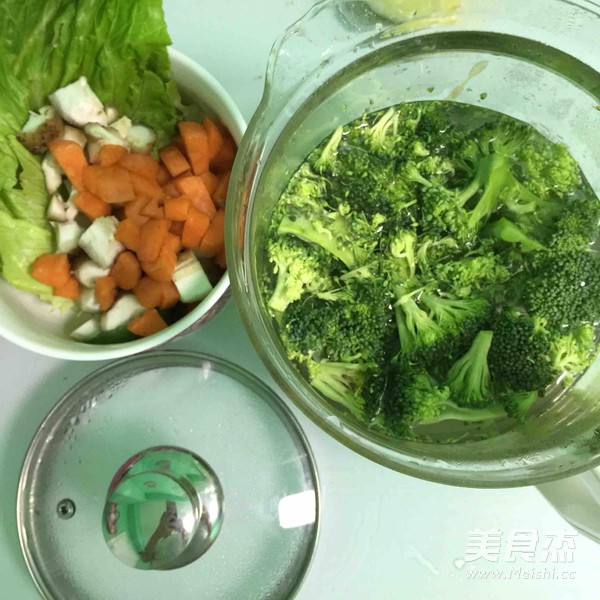 Creamy Broccoli Chicken Breast Pasta recipe