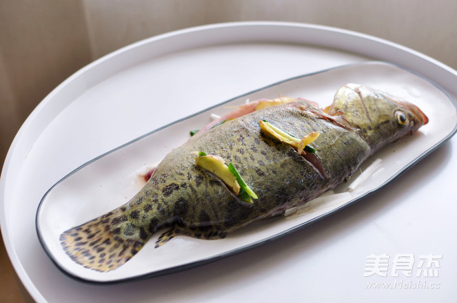 Steamed Mandarin Fish recipe