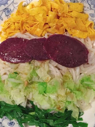 Colorful Seasonal Vegetables and Cold Rice Noodles recipe