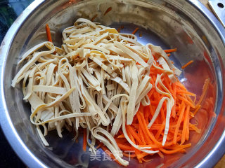 Homemade Three Shreds (tofu Skin, Kelp and Carrot Shreds) recipe