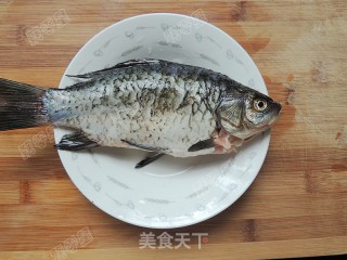 Grilled Crucian Carp with Cumin recipe