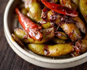 The Correct Way to Open in Summer ~ Spicy Braised and Five-spice Edamame Can Not be Less recipe