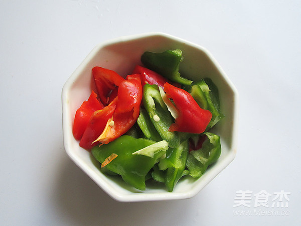 Stir-fried Chicken Gizzards with Celery recipe