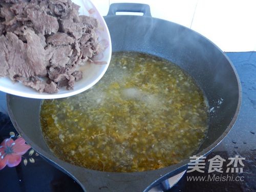 Beef Slices in Sour Soup recipe