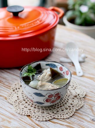 Seaweed and Winter Melon Pork Ribs Soup recipe