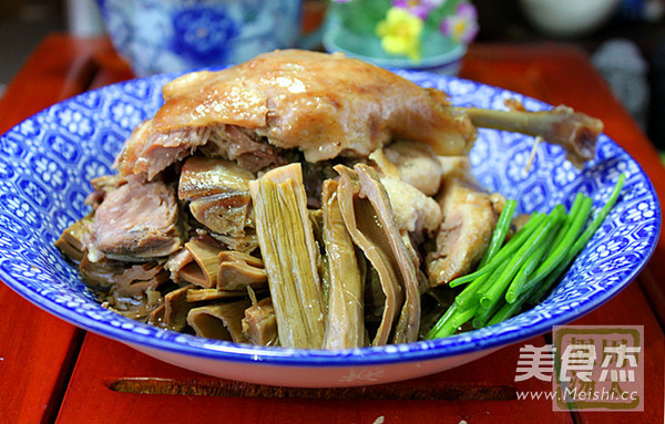 Salted Goose Bamboo Shoots Steamed recipe