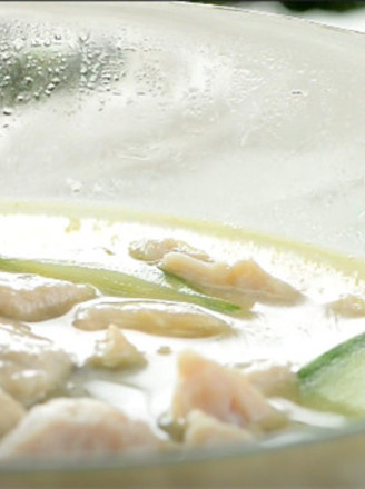 Mushroom Soup with Cucumber Meat Soup recipe