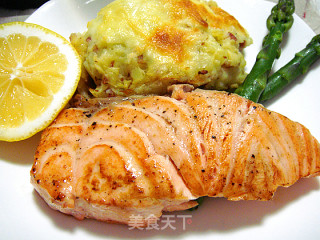 Fried Salmon with Lemon recipe