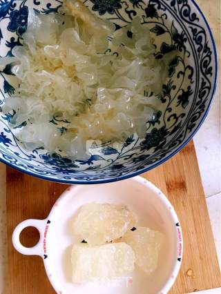 Purple Potato and Tremella Soup recipe