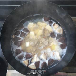 Fresh Mushroom Tofu Soup recipe