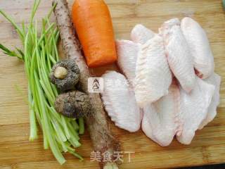 Braised Chicken Wings with Yam recipe