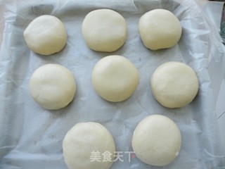 Reappearing Childhood Memories-old-fashioned Rock Candy Sesame Moon Cakes recipe