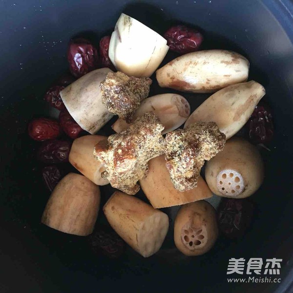 Jujube Candied Lotus Root recipe