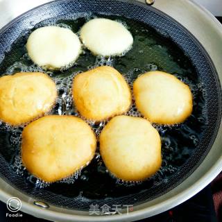 Deep-fried Bean Paste Cake recipe