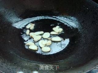 Stir-fried Chinese Cabbage Stem with Black Fungus recipe