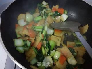 Potato Chips Stir-fried Rape recipe