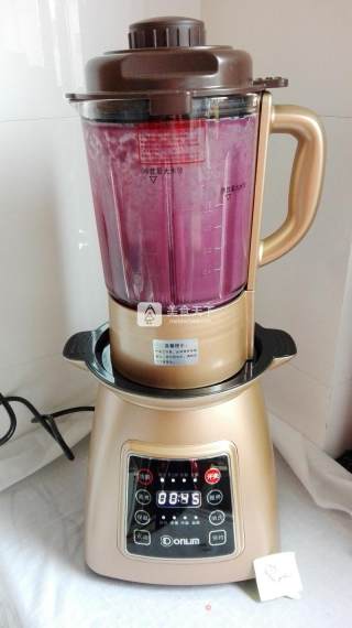 Freshly Squeezed Purple Potato Juice from Dongling Wall Breaking Machine recipe