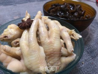 Refreshing Chicken Feet recipe