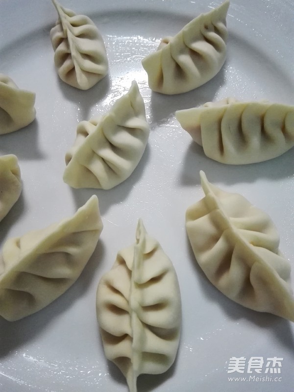 Carrot Pork Steamed Dumplings recipe